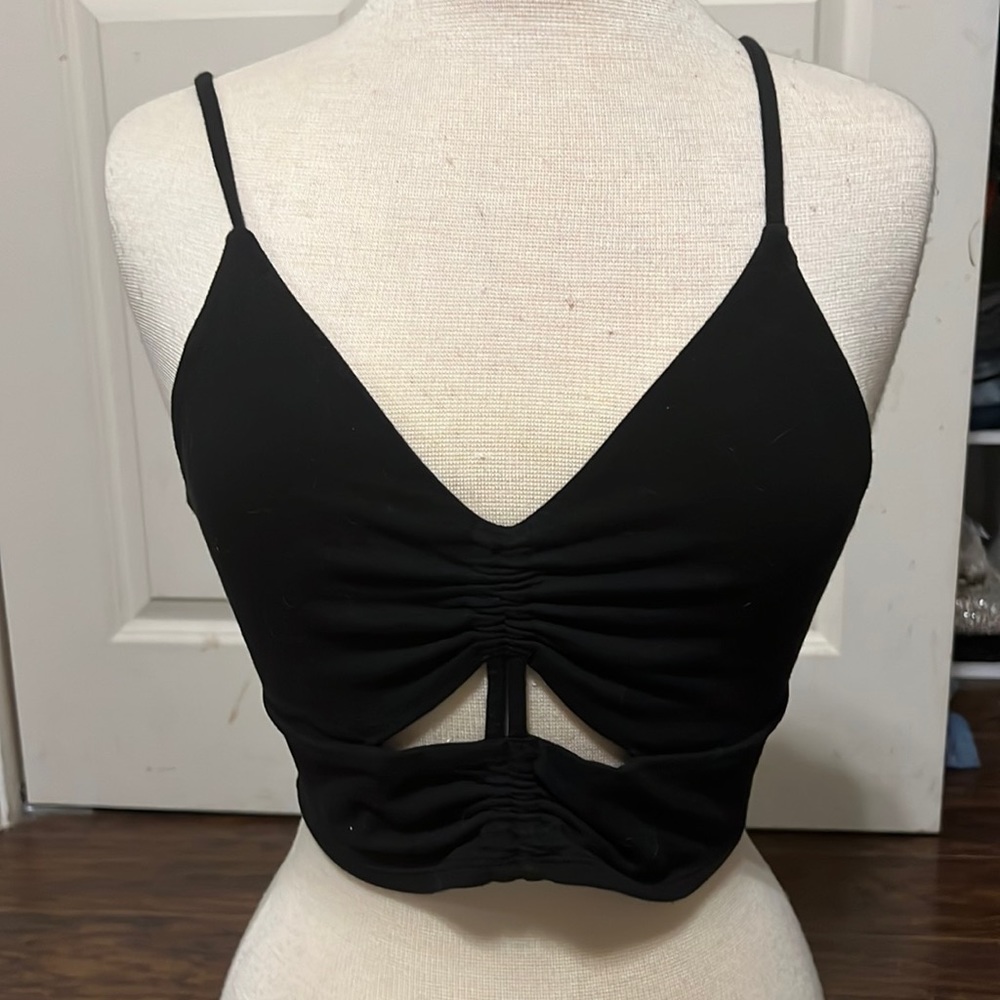 Key hole spaghetti strap top